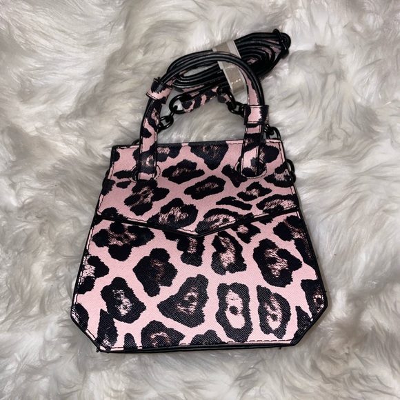 Womens small crossbody in pink with leopard print does come with long crossbody - Picture 1 of 1